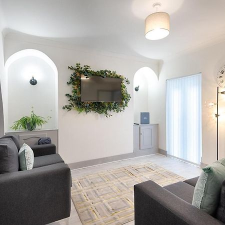 Groves House Swansea City Centre Apartment Екстериор снимка